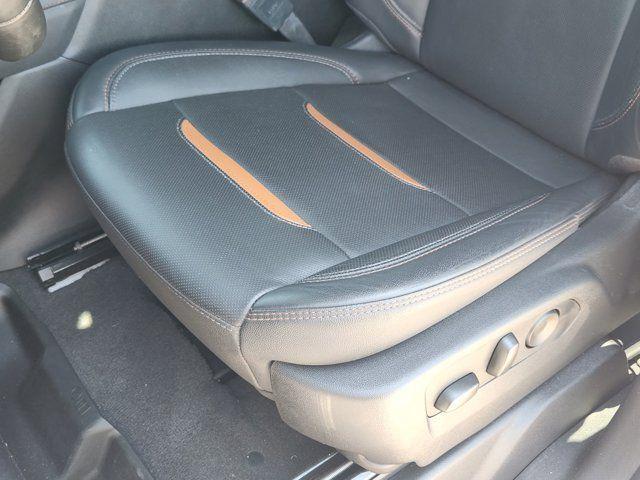 2025 GMC Sierra 2500HD 4WD Crew Cab Standard Bed AT4