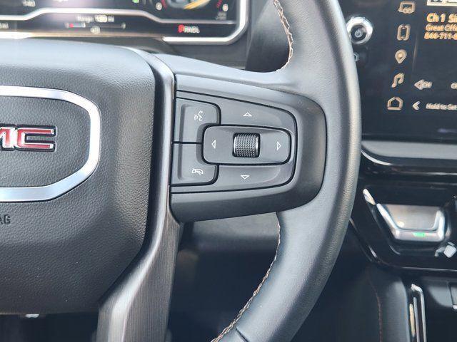 2025 GMC Sierra 2500HD 4WD Crew Cab Standard Bed AT4