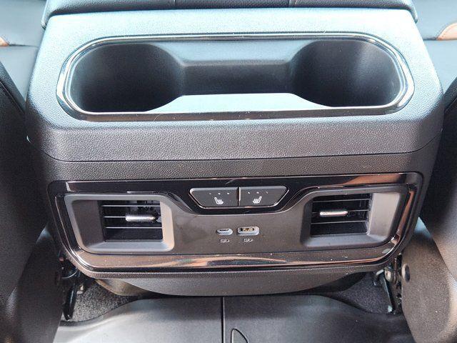 2025 GMC Sierra 2500HD 4WD Crew Cab Standard Bed AT4