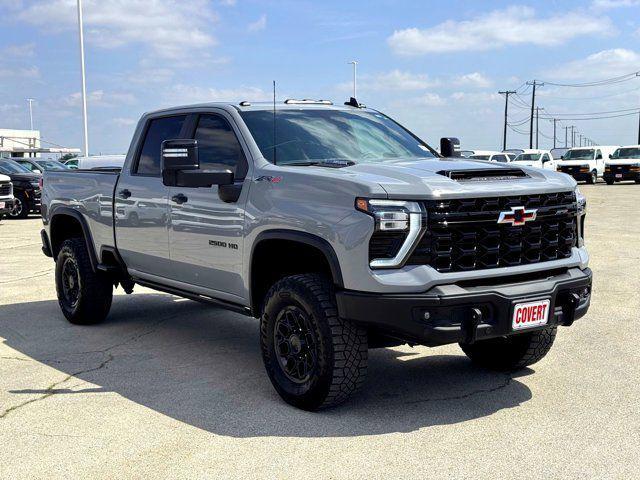2025 Chevrolet Silverado 2500HD 4WD Crew Cab Standard Bed ZR2