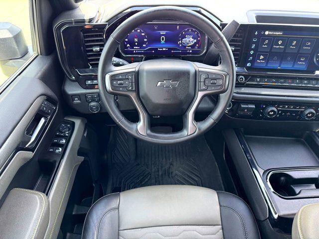 2025 Chevrolet Silverado 2500HD 4WD Crew Cab Standard Bed ZR2