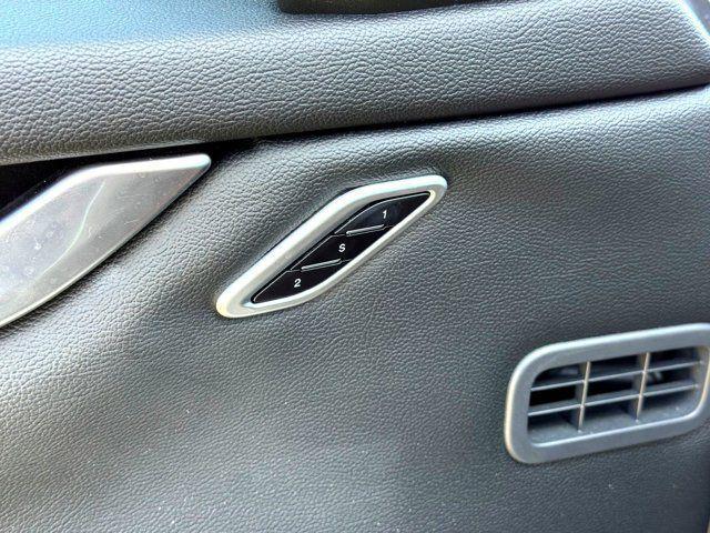 2017 Maserati Ghibli Base