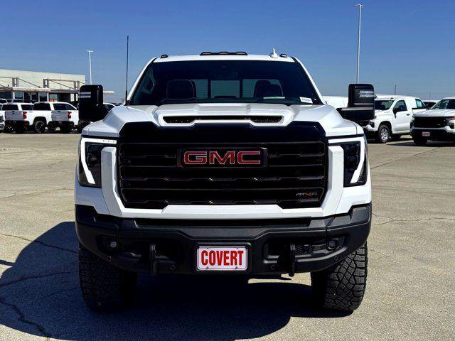 2024 GMC Sierra 2500HD 4WD Crew Cab Standard Bed AT4X