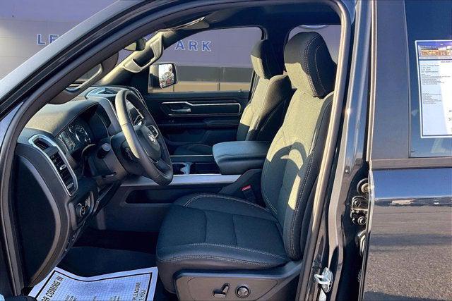 2025 Ram 1500 Big Horn Crew Cab 4x4 5'7" Box