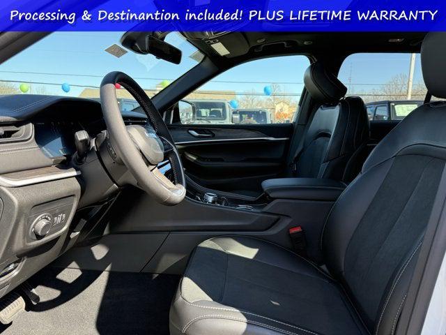 2026 Jeep Grand Cherokee Altitude 4x4