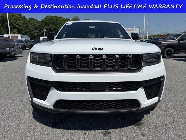 2026 Jeep Grand Cherokee Altitude 4x4