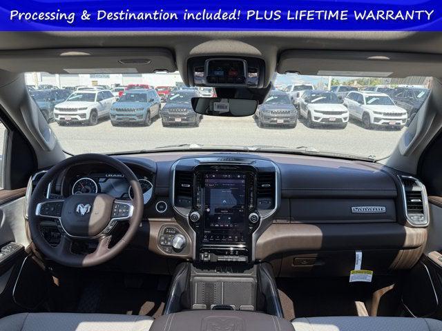 2026 Ram 1500 Laramie Crew Cab 4x4 5'7" Box