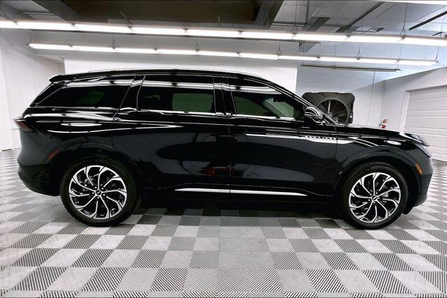 2024 Lincoln Nautilus Reserve