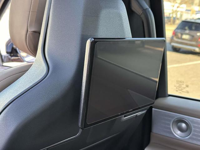 2025 Lincoln Navigator Black Label L