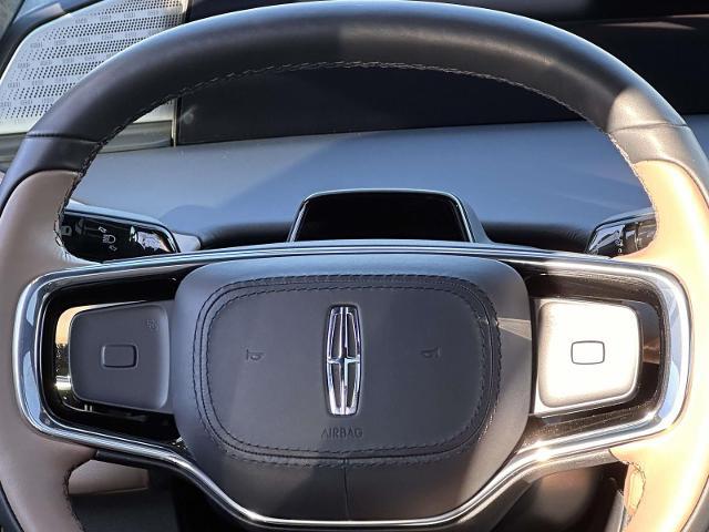 2025 Lincoln Navigator Black Label L