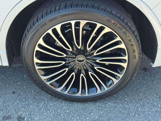 2023 Lincoln Aviator Black Label