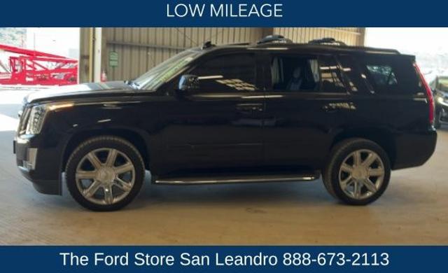 2018 Cadillac Escalade Luxury