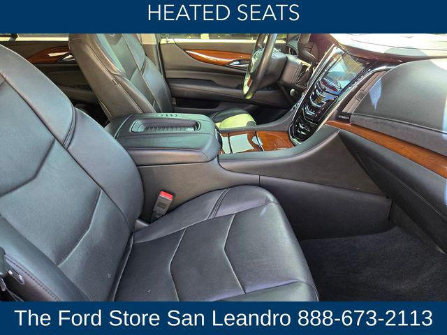 2018 Cadillac Escalade Luxury