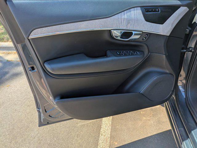 2022 Volvo XC90 T6 Inscription 7 Passenger