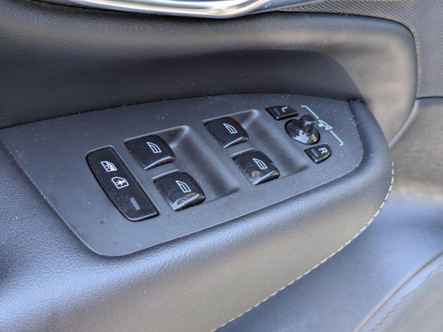2022 Volvo XC90 T6 Inscription 7 Passenger