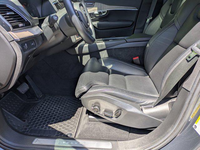 2022 Volvo XC90 T6 Inscription 7 Passenger