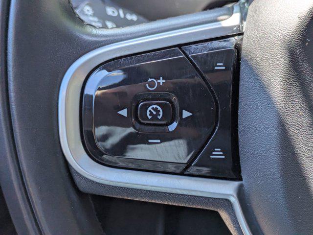 2022 Volvo XC90 T6 Inscription 7 Passenger