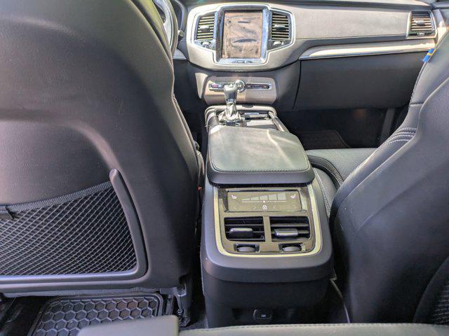 2022 Volvo XC90 T6 Inscription 7 Passenger