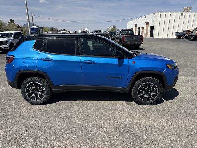 2025 Jeep Compass Trailhawk 4x4
