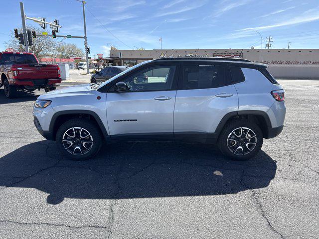 2025 Jeep Compass Trailhawk 4x4
