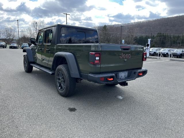 2022 Jeep Gladiator Sport