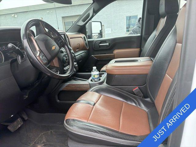 2020 Chevrolet Silverado 2500HD 4WD Crew Cab Standard Bed High Country