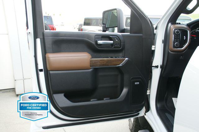 2020 Chevrolet Silverado 2500HD 4WD Crew Cab Standard Bed High Country