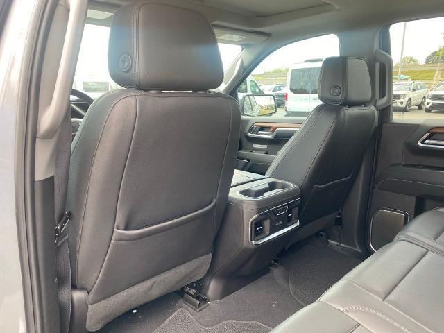 2023 GMC Sierra 1500 4WD Crew Cab Short Box Denali