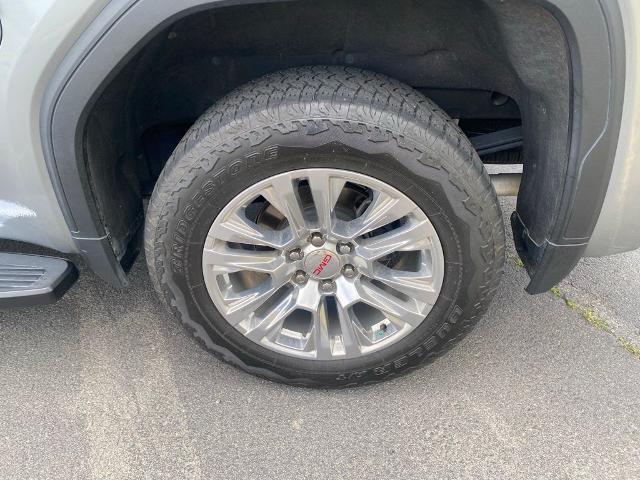 2023 GMC Sierra 1500 4WD Crew Cab Short Box Denali