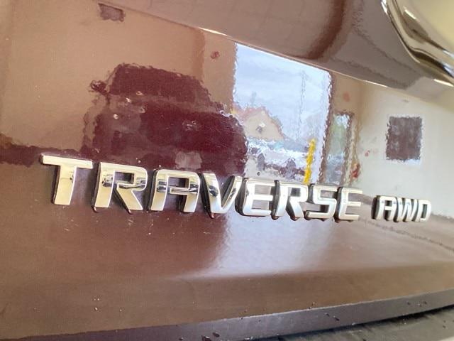 2021 Chevrolet Traverse AWD LT Leather