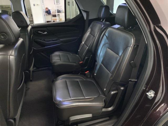 2021 Chevrolet Traverse AWD LT Leather
