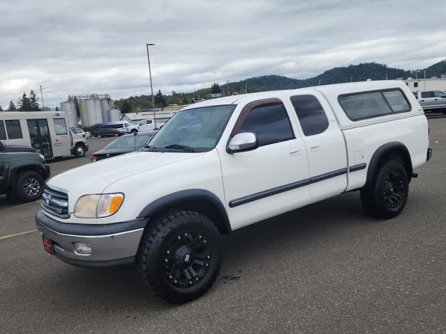 2000 Toyota Tundra SR5 V8 for sale in Roseburg, OR