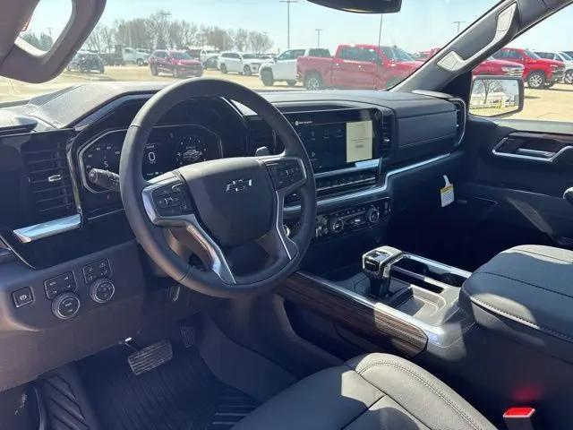 2026 Chevrolet Silverado 1500 4WD Crew Cab Short Bed RST