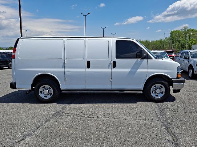 2022 Chevrolet Express Cargo Van RWD 2500 Regular Wheelbase WT