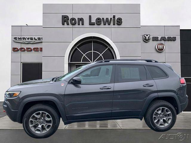 2022 Jeep Cherokee Trailhawk 4x4 2022 Jeep Cherokee Trailhawk 4x4