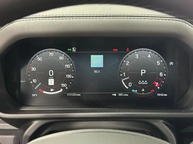 2026 Land Rover Defender P400 X-Dynamic SE