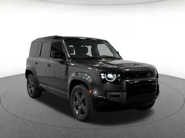 2026 Land Rover Defender P400 X-Dynamic SE