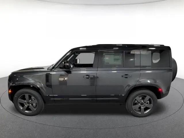2026 Land Rover Defender P400 X-Dynamic SE