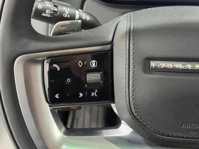 2026 Land Rover Range Rover P400 SE 7 Seat