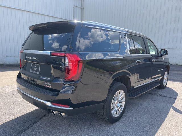 2025 GMC Yukon XL 4WD Denali