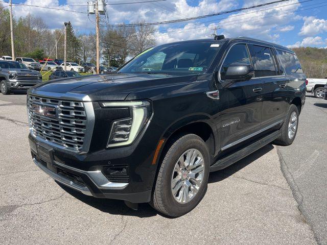 2025 GMC Yukon XL 4WD Denali