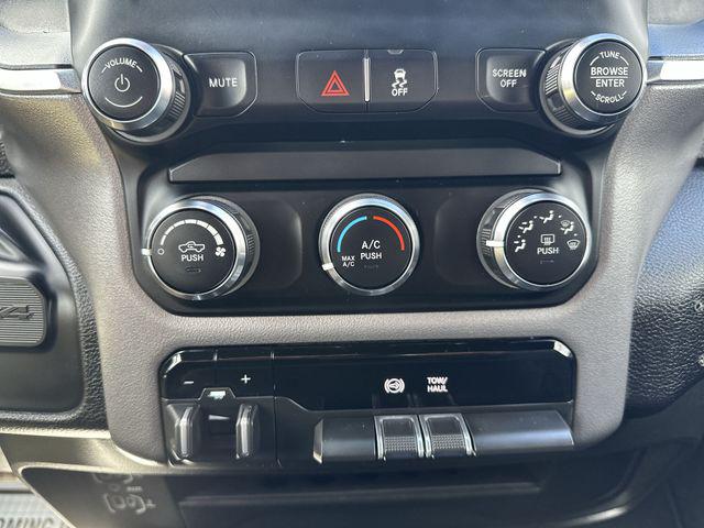 2024 Ram 3500 Big Horn Crew Cab 4x4 8' Box