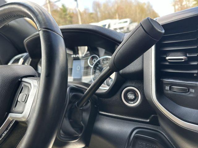 2024 Ram 3500 Big Horn Crew Cab 4x4 8' Box