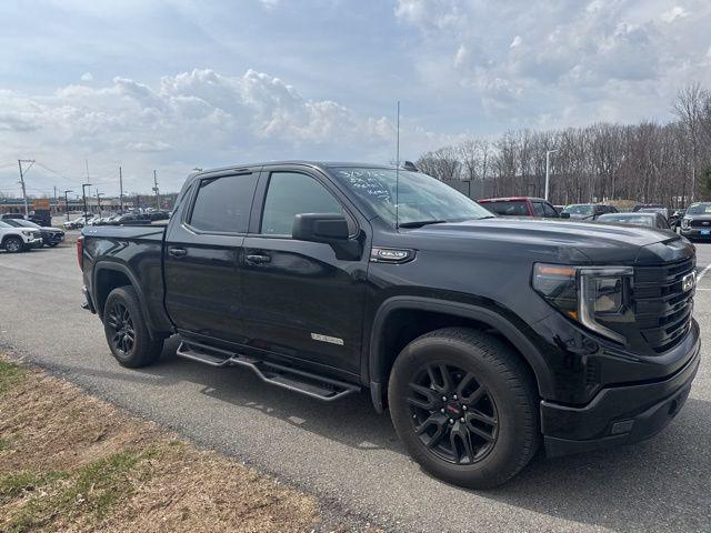 2025 GMC Sierra 1500 4WD Crew Cab Short Box Elevation with 3SB
