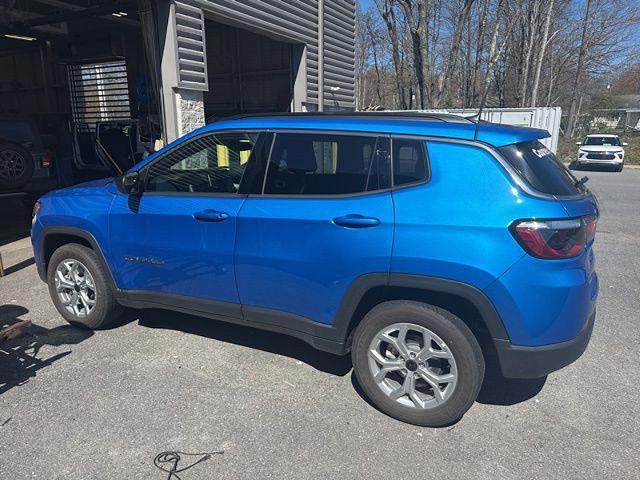 2025 Jeep Compass Latitude 4x4
