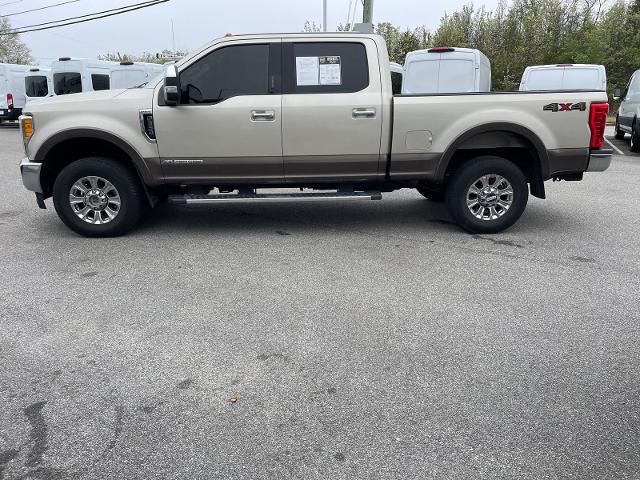 2017 Ford F-350 LARIAT