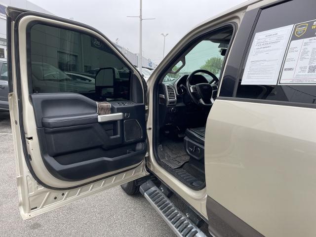 2017 Ford F-350 LARIAT