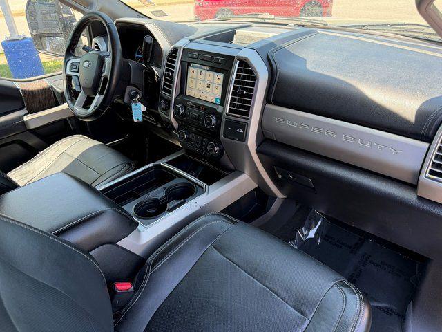 2017 Ford F-350 LARIAT