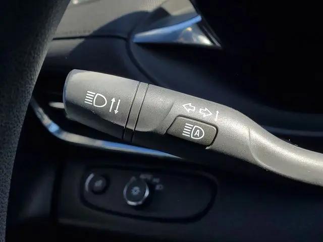 2024 Buick NV Preferred FWD
