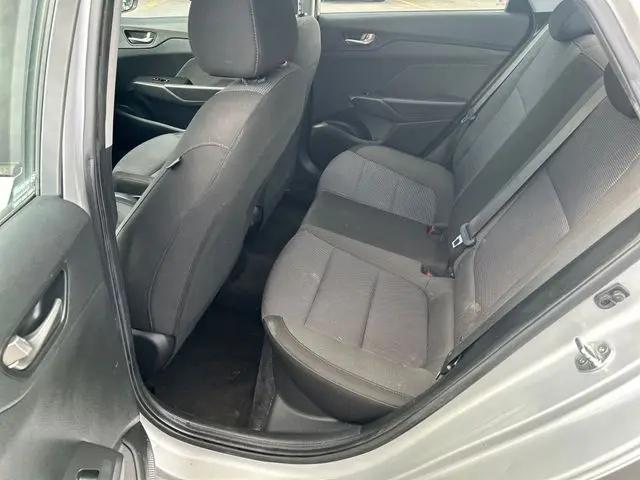2019 Hyundai Accent SE